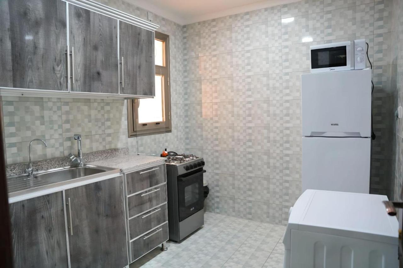 De Iris Regency Fahaheel Apartment Kuwait City Exterior photo